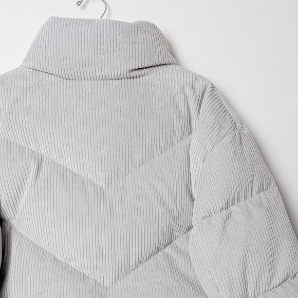 NWT WILFRED Cloud Puff Coat Gull Grey Cush Cord Corduroy Jacket M Aritzia - Picture 11 of 14